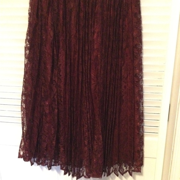 Pink Martini Burgundy Pleated Lace Skirt, Size S - Picture 5 of 8